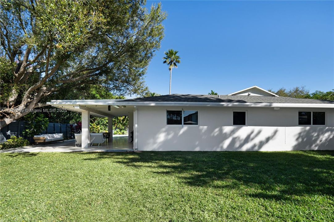 En Venta: $1,595,000 (4 camas, 3 baños, 2651 Pies cuadrados)