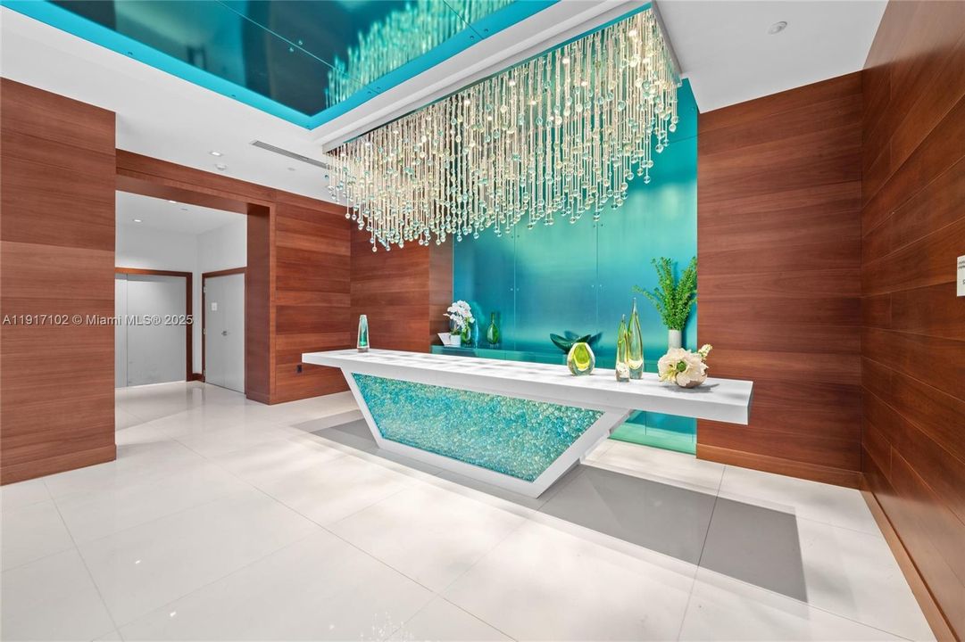 For Sale: $1,595,000 (3 beds, 3 baths, 1892 Square Feet)