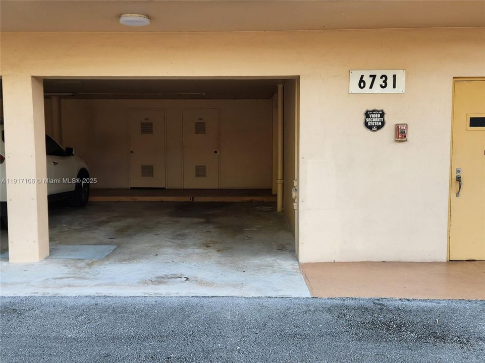 待售: $158,900 (2 贝兹, 2 浴室, 1242 平方英尺)