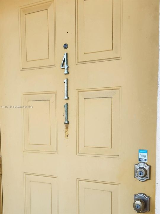 待售: $158,900 (2 贝兹, 2 浴室, 1242 平方英尺)