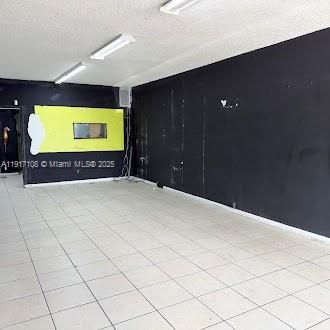 出租: $1,395 (0 贝兹, 0 浴室, 0 平方英尺)