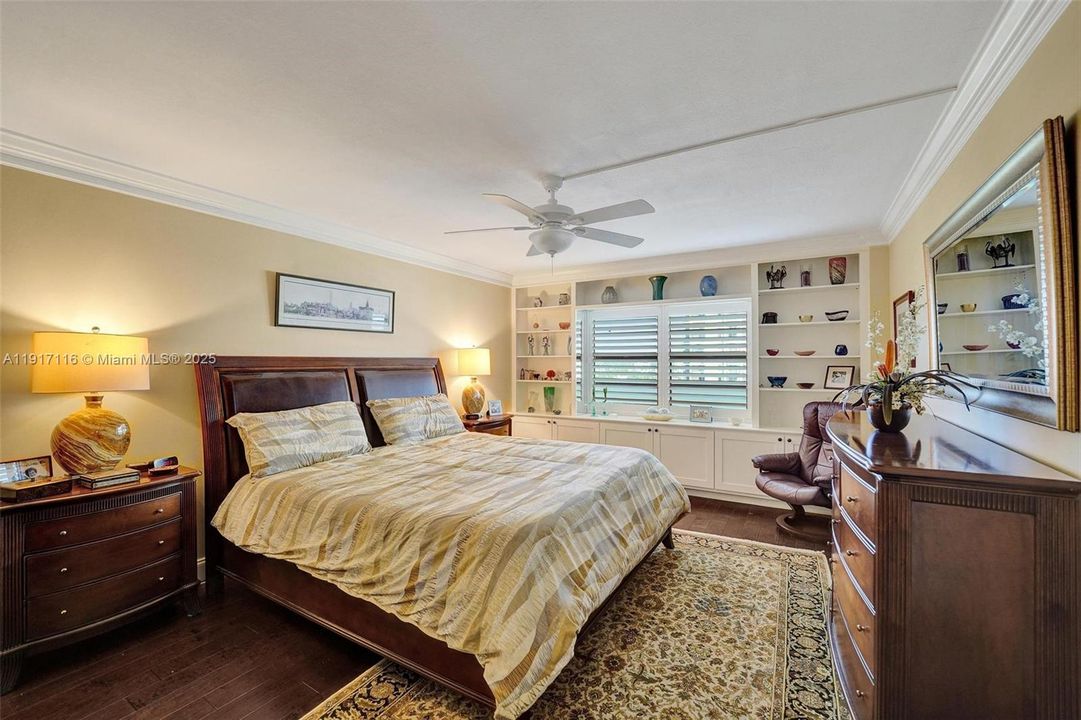 For Sale: $840,000 (2 beds, 2 baths, 1500 Square Feet)