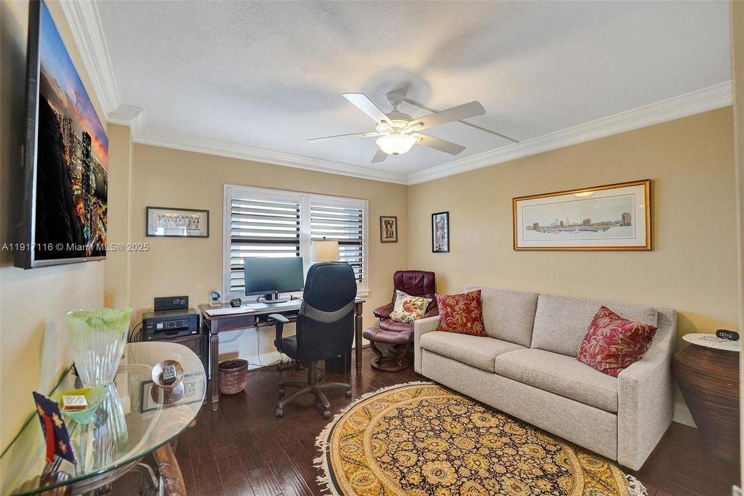 For Sale: $840,000 (2 beds, 2 baths, 1500 Square Feet)