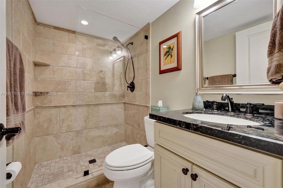 For Sale: $840,000 (2 beds, 2 baths, 1500 Square Feet)