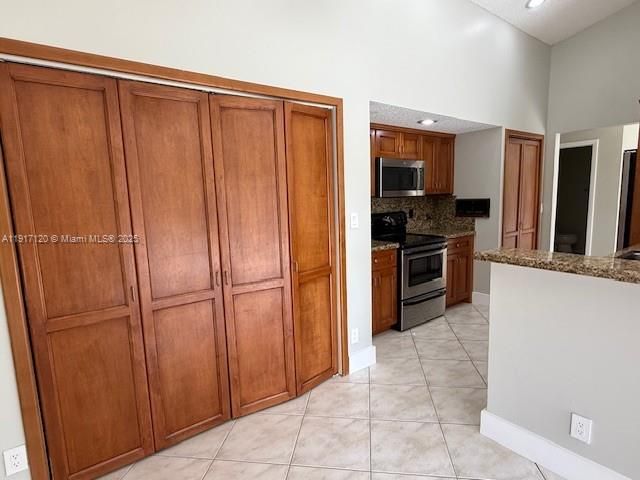 For Sale: $699,000 (3 beds, 2 baths, 1845 Square Feet)