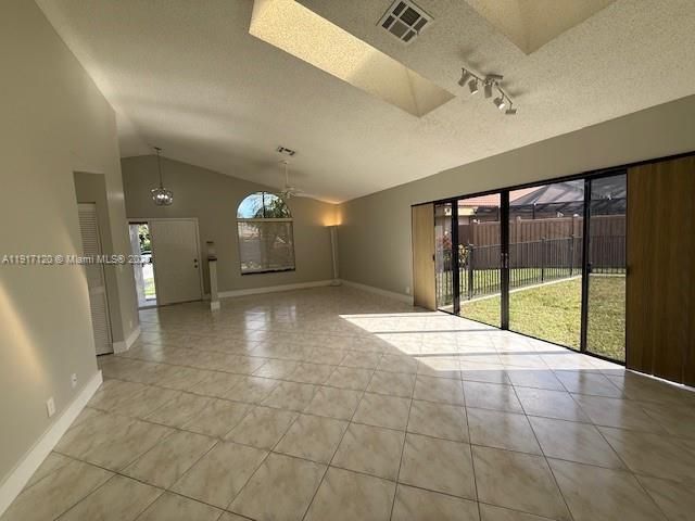 For Sale: $699,000 (3 beds, 2 baths, 1845 Square Feet)