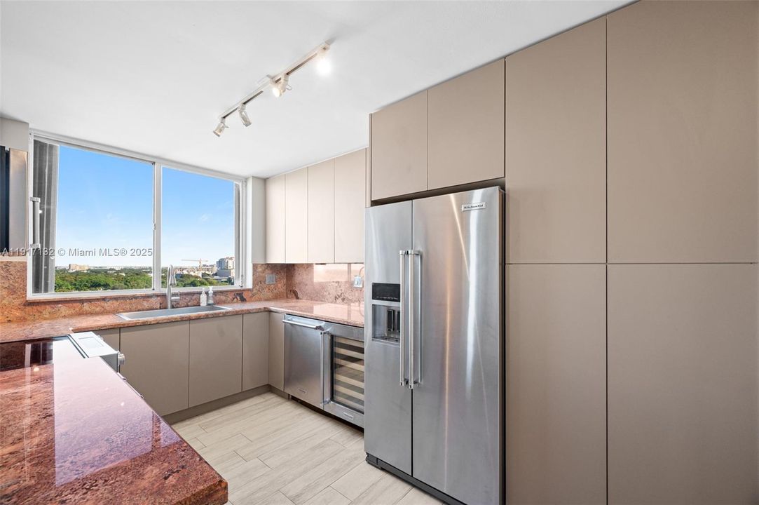 For Sale: $1,450,000 (3 beds, 3 baths, 1713 Square Feet)