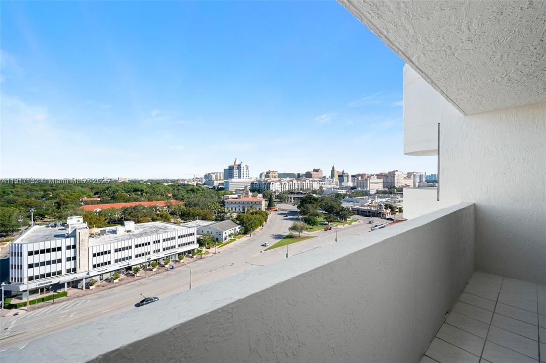 For Sale: $1,450,000 (3 beds, 3 baths, 1713 Square Feet)