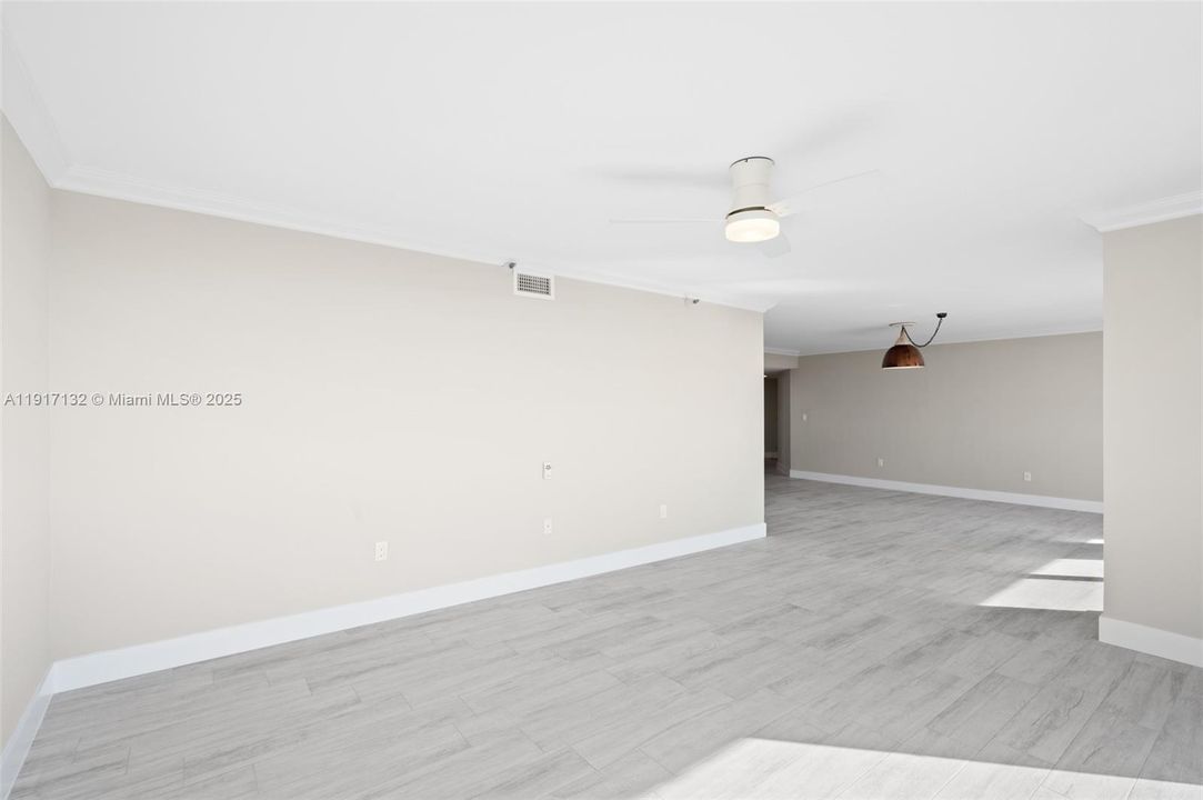 For Sale: $1,450,000 (3 beds, 3 baths, 1713 Square Feet)