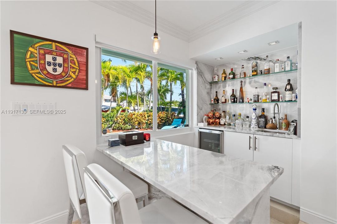 For Sale: $3,795,000 (4 beds, 3 baths, 3261 Square Feet)