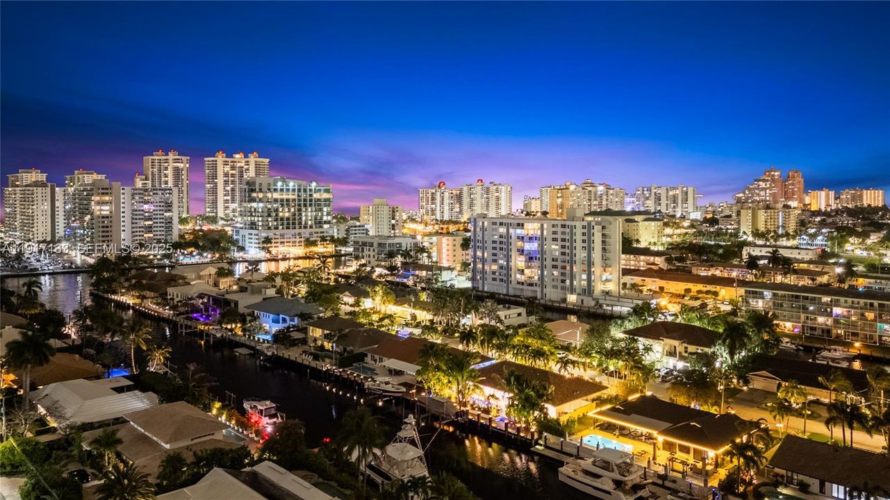 For Sale: $3,795,000 (4 beds, 3 baths, 3261 Square Feet)