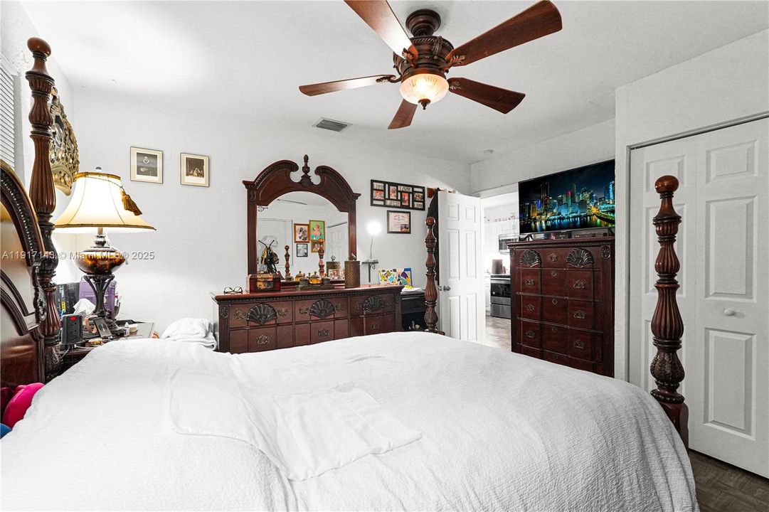 Active With Contract: $578,000 (0 beds, 0 baths, 1440 Square Feet)