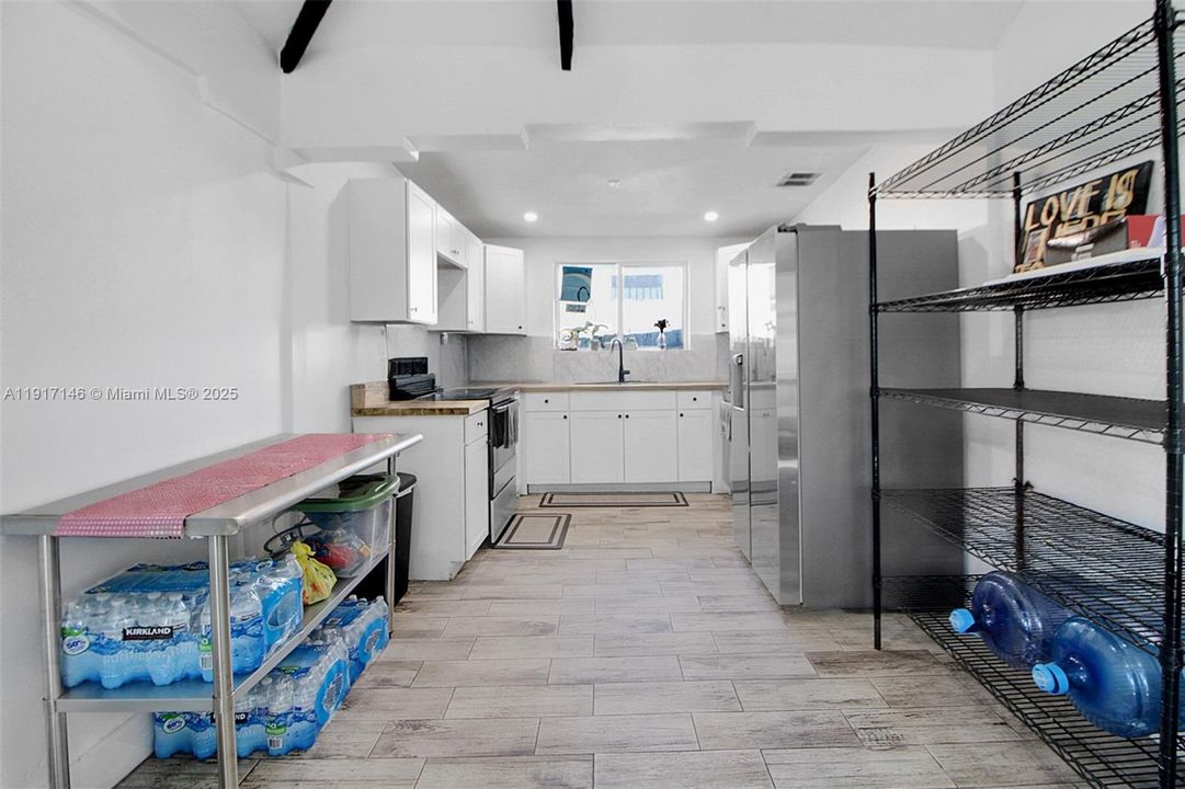 For Sale: $805,000 (0 beds, 0 baths, 2190 Square Feet)