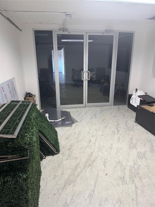 En Renta: $8,700 (0 camas, 0 baños, 0 Pies cuadrados)