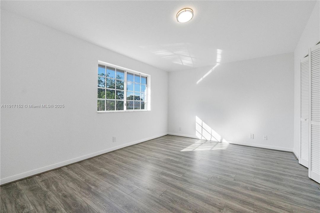 На продажу: $480,000 (4 спален, 2 ванн, 1848 Квадратных фут)