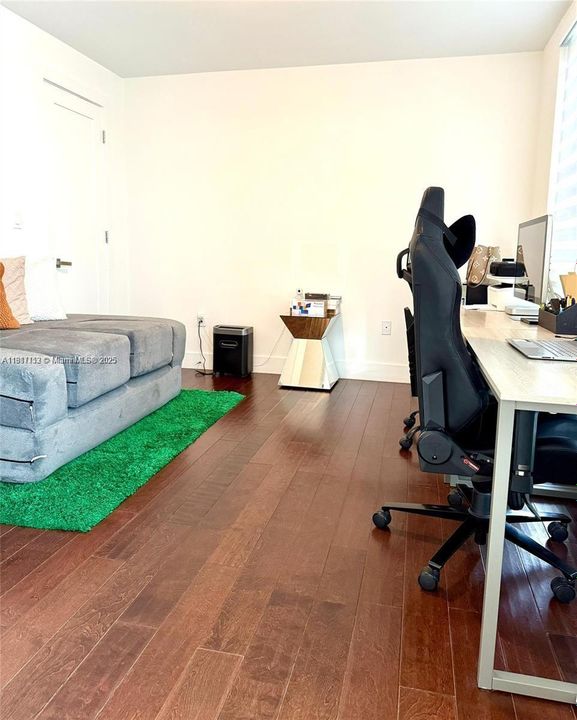 For Sale: $869,000 (4 beds, 3 baths, 2335 Square Feet)