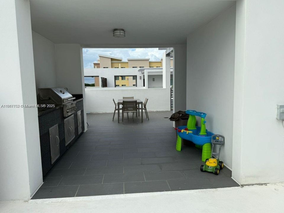 For Sale: $869,000 (4 beds, 3 baths, 2335 Square Feet)