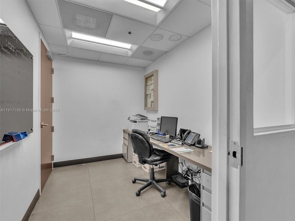 出租: $24 (0 贝兹, 0 浴室, 0 平方英尺)