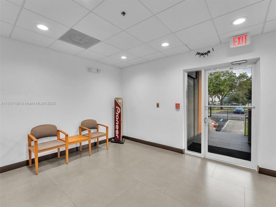 出租: $24 (0 贝兹, 0 浴室, 0 平方英尺)