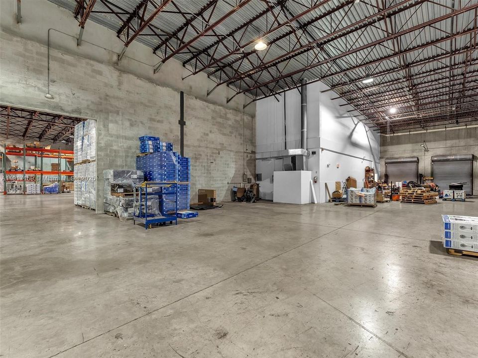 出租: $24 (0 贝兹, 0 浴室, 0 平方英尺)