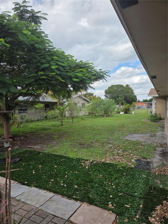 В аренду: $1,400 (1 спален, 1 ванн, 750 Квадратных фут)