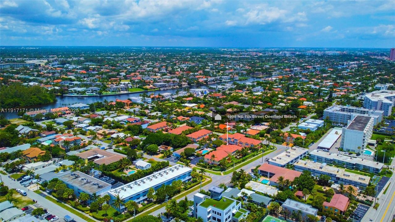 На продажу: $799,000 (3 спален, 3 ванн, 2154 Квадратных фут)