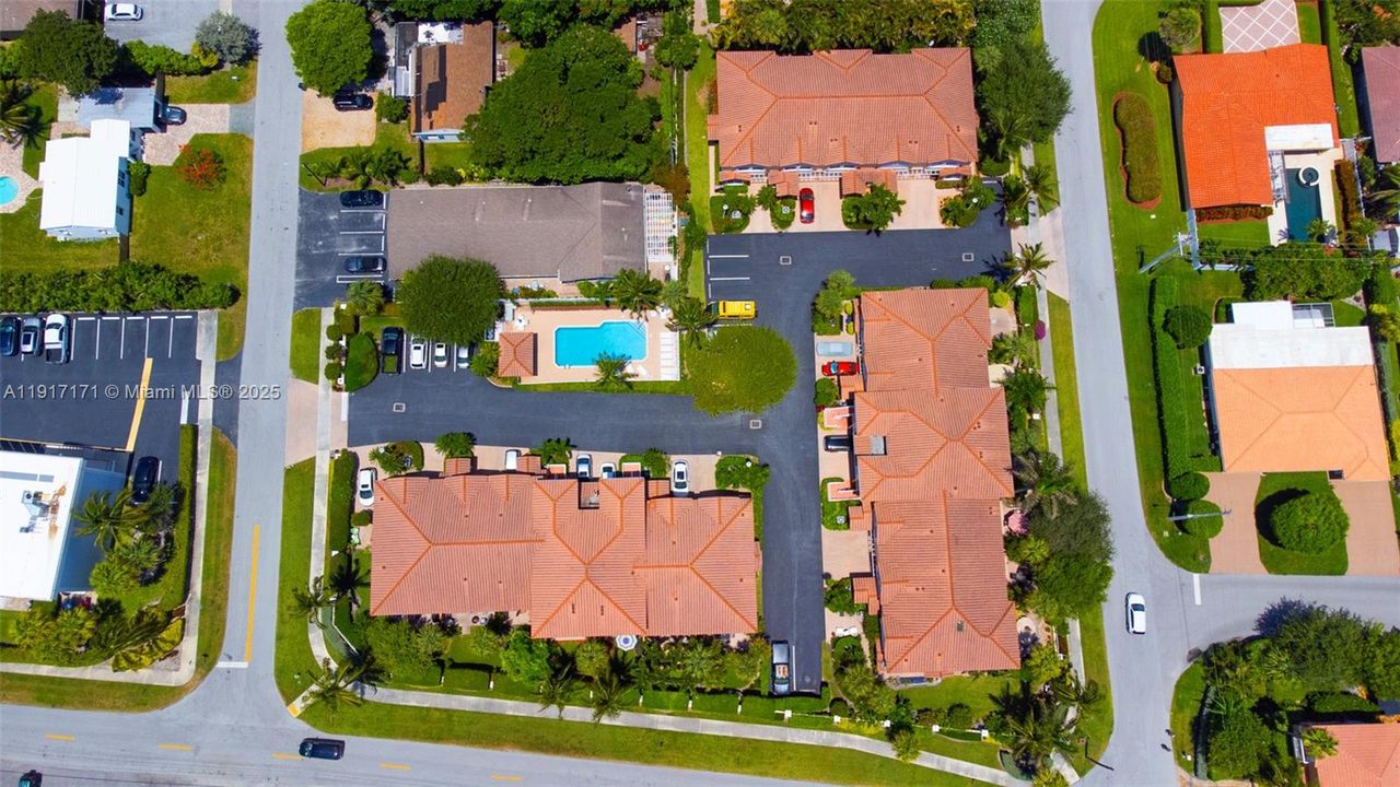 На продажу: $799,000 (3 спален, 3 ванн, 2154 Квадратных фут)