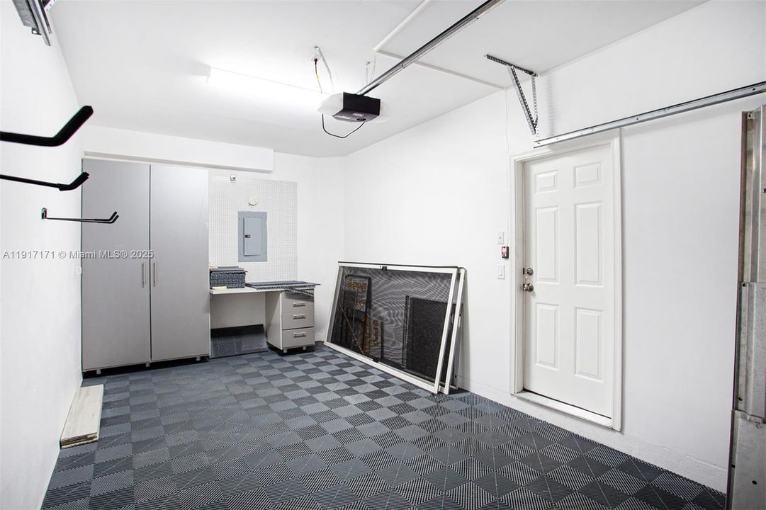 На продажу: $799,000 (3 спален, 3 ванн, 2154 Квадратных фут)