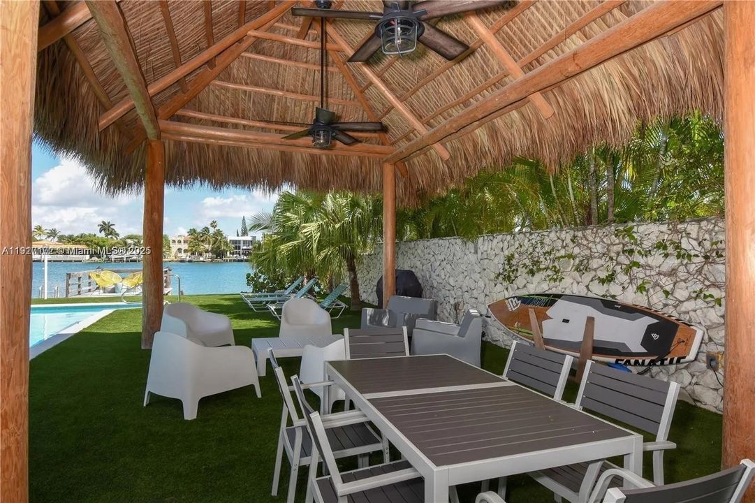 For Rent: $10,000 (3 beds, 3 baths, 2182 Square Feet)