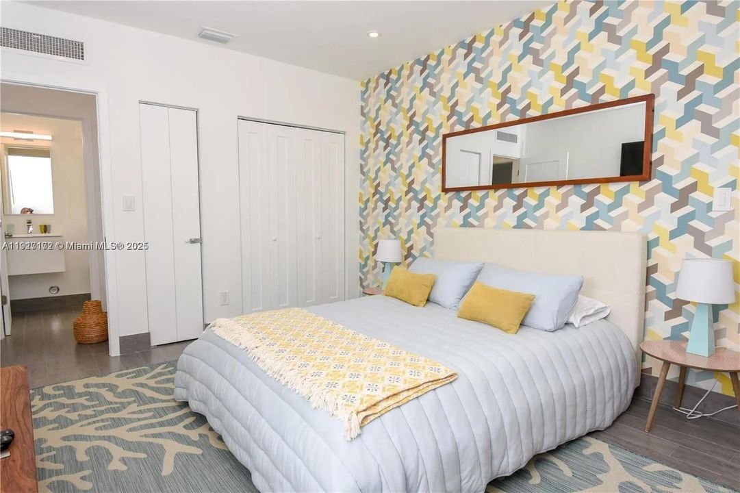 For Rent: $10,000 (3 beds, 3 baths, 2182 Square Feet)