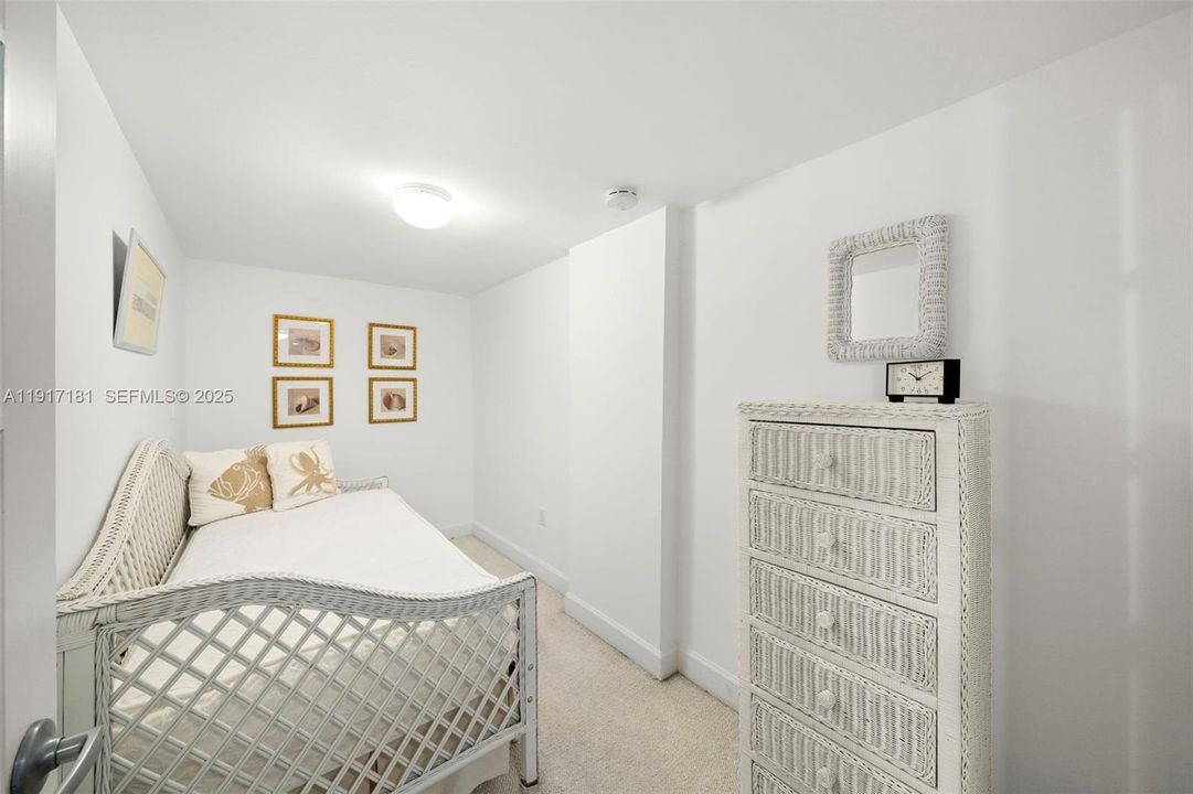 待售: $825,000 (1 贝兹, 1 浴室, 861 平方英尺)