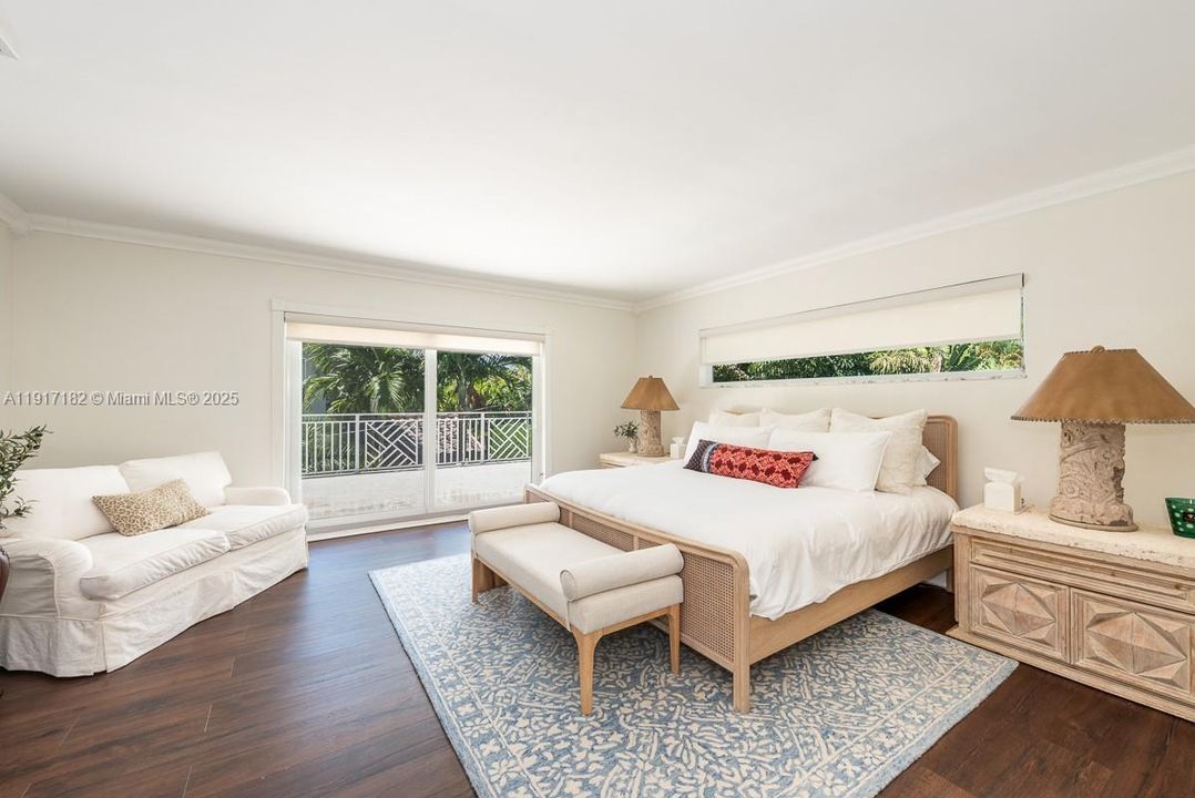 For Sale: $4,950,000 (5 beds, 3 baths, 4205 Square Feet)