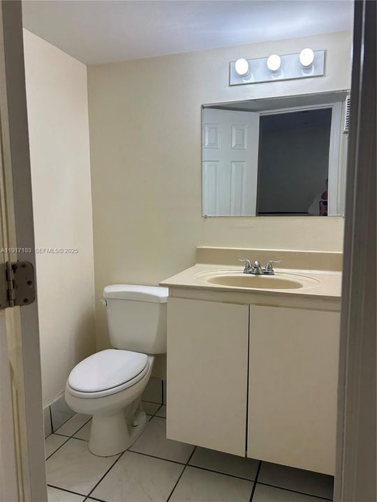 В аренду: $2,950 (4 спален, 2 ванн, 1631 Квадратных фут)