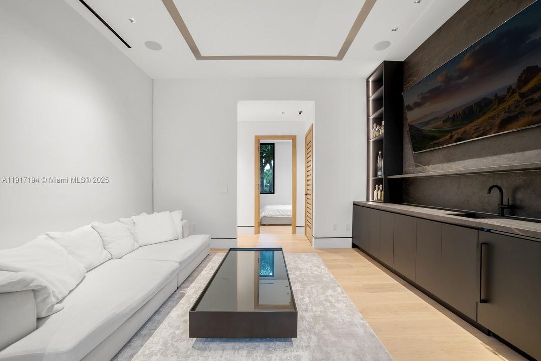 For Sale: $6,499,000 (3 beds, 3 baths, 3635 Square Feet)