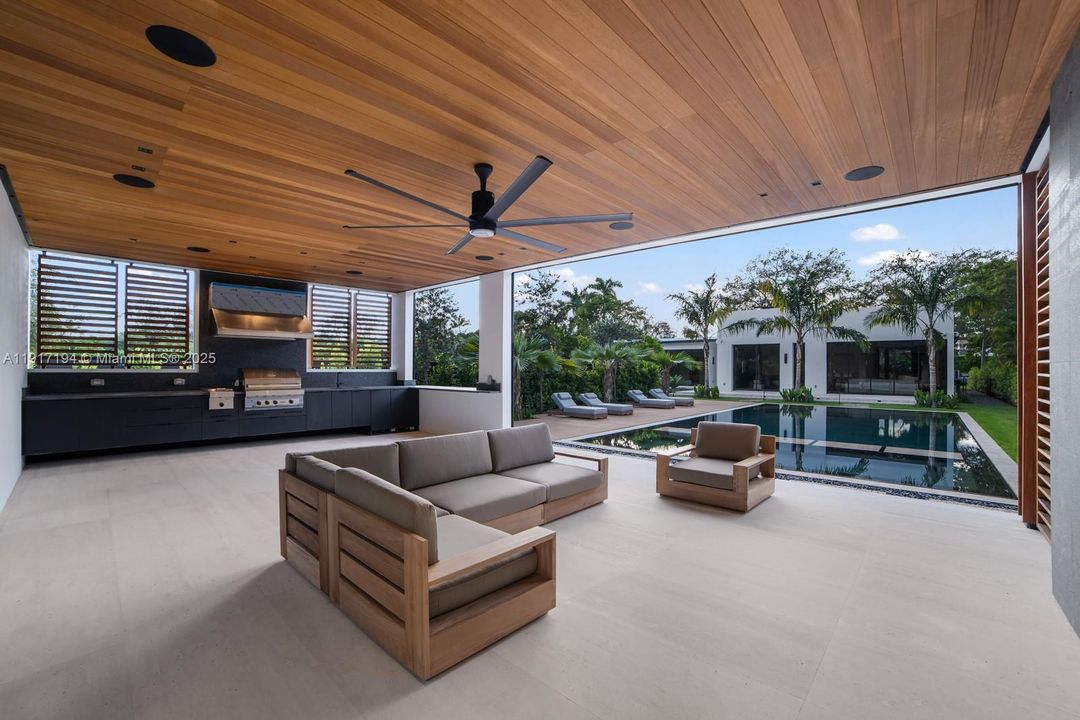 For Sale: $6,499,000 (3 beds, 3 baths, 3635 Square Feet)