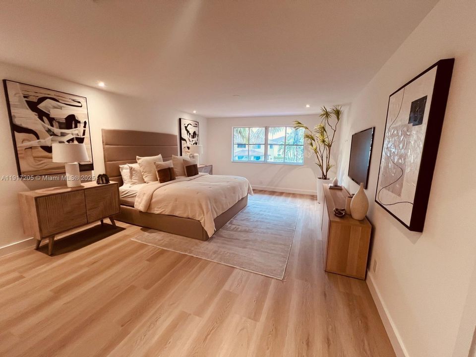 На продажу: $1,590,000 (5 спален, 3 ванн, 3894 Квадратных фут)