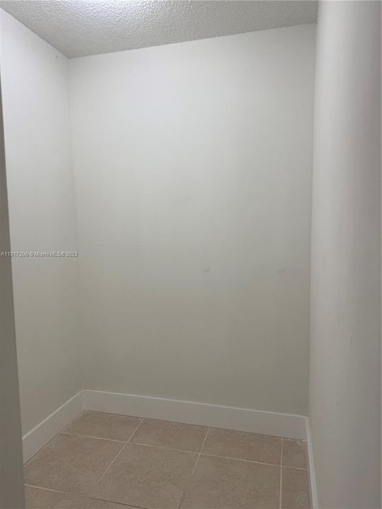 En Venta: $435,000 (3 camas, 2 baños, 1245 Pies cuadrados)