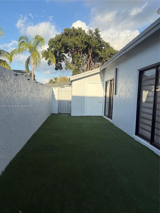 En Venta: $435,000 (3 camas, 2 baños, 1245 Pies cuadrados)