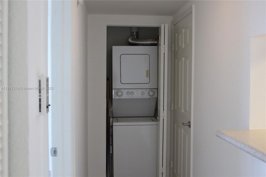 В аренду: $1,750 (1 спален, 1 ванн, 580 Квадратных фут)