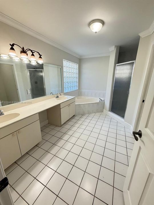 Active With Contract: $685,000 (4 beds, 2 baths, 2005 Square Feet)