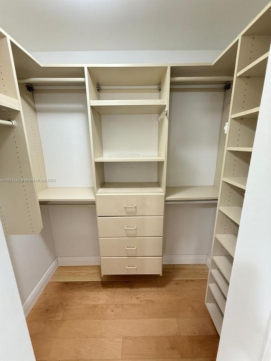 Active With Contract: $685,000 (4 beds, 2 baths, 2005 Square Feet)