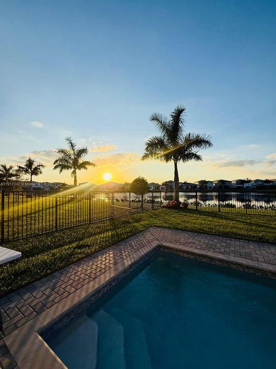 For Sale: $2,250,000 (5 beds, 7 baths, 4605 Square Feet)