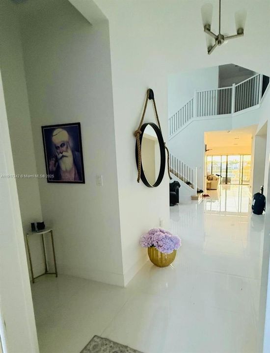 For Sale: $2,250,000 (5 beds, 7 baths, 4605 Square Feet)