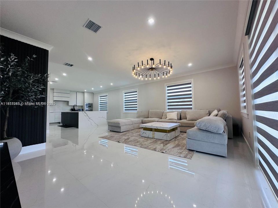 待售: $999,900 (5 贝兹, 4 浴室, 3532 平方英尺)