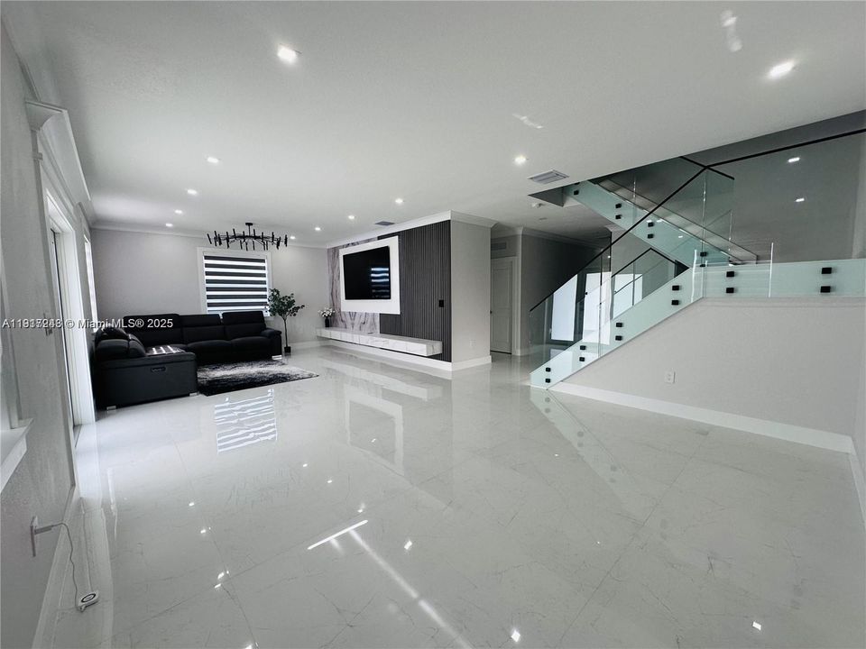 待售: $999,900 (5 贝兹, 4 浴室, 3532 平方英尺)