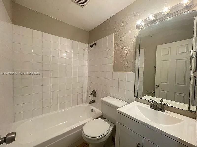 8151 SW 6th Court, North Lauderdale 1234 SF