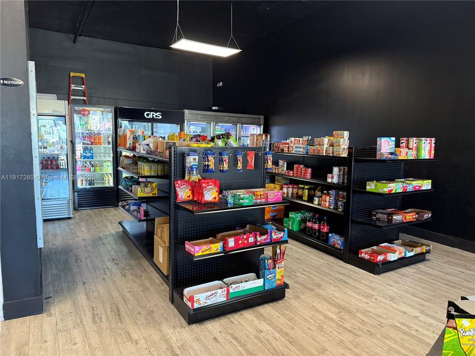 300 SW 17th Ave - Unit 1