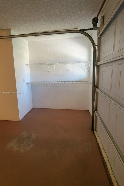 For Rent: $2,800 (2 beds, 2 baths, 1200 Square Feet)