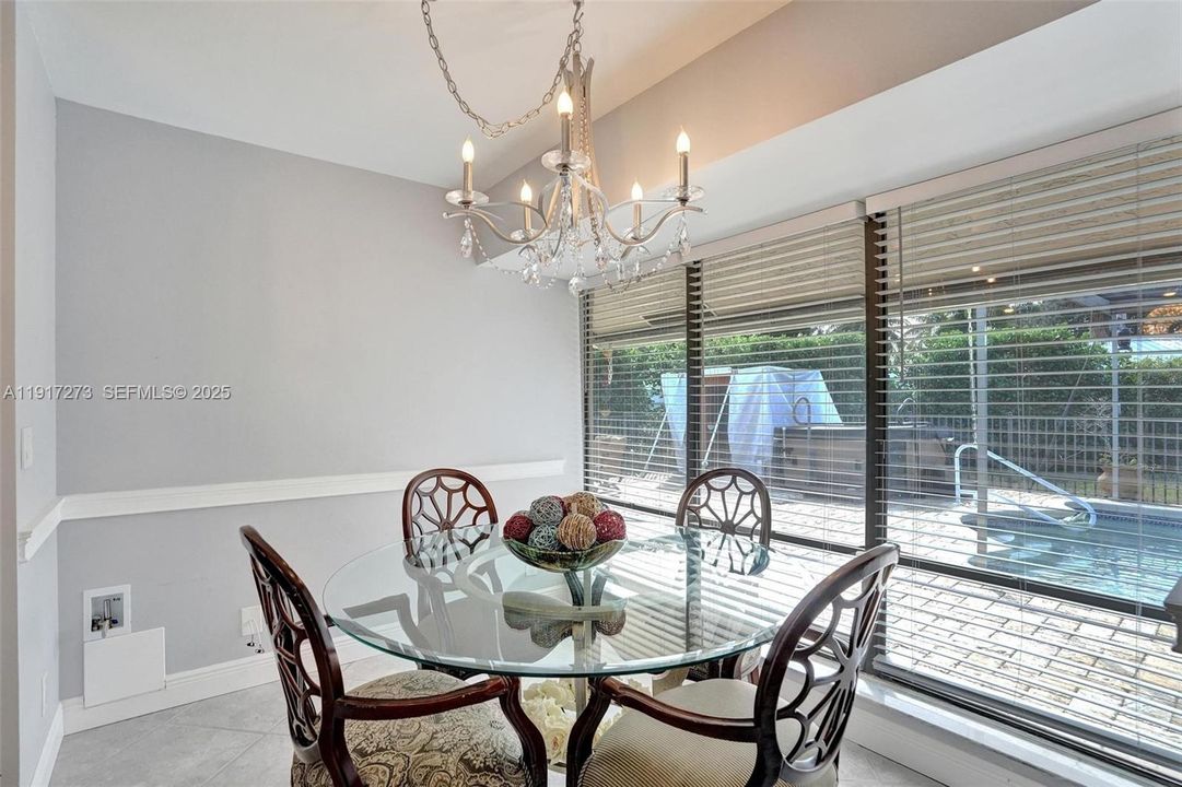 For Sale: $745,000 (3 beds, 2 baths, 1408 Square Feet)