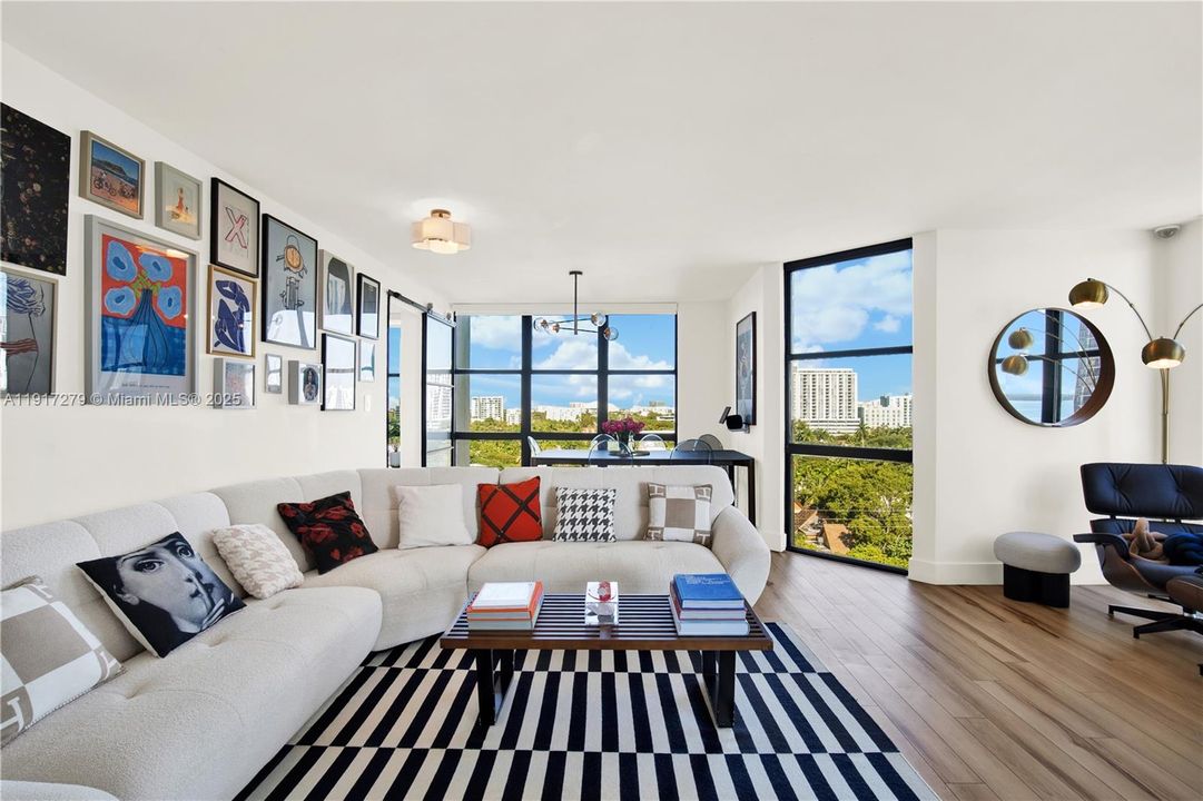 For Sale: $850,000 (2 beds, 2 baths, 1567 Square Feet)